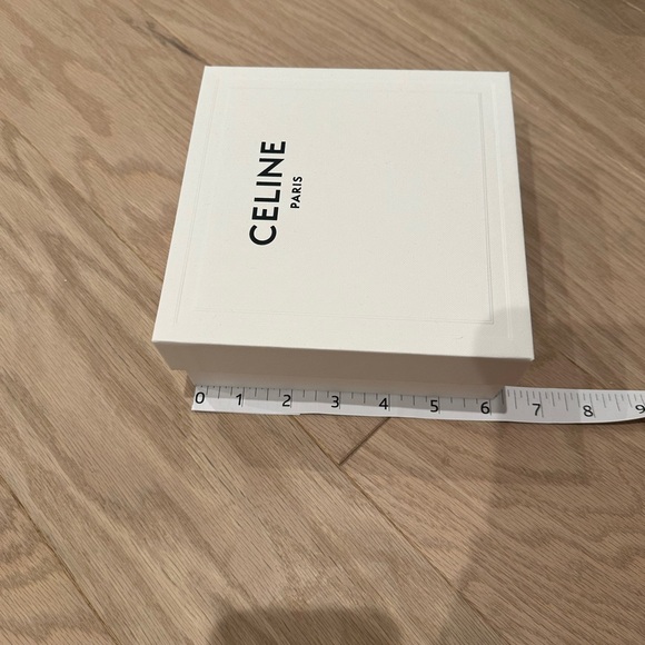 Celine Box - Picture 3 of 4